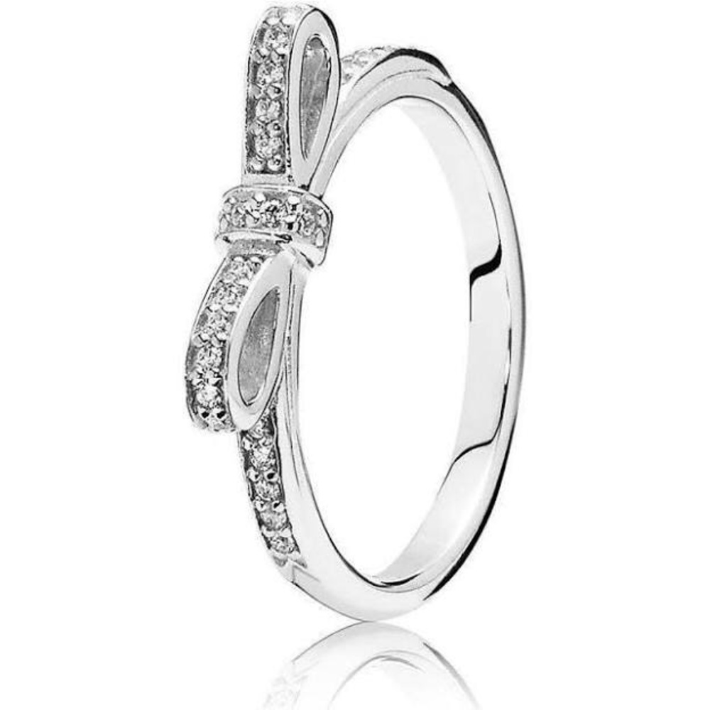Pandora bow ring size 6